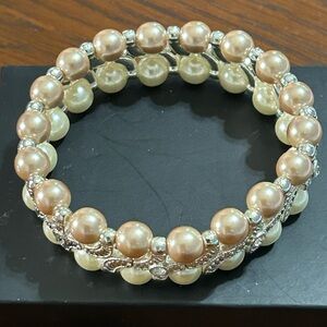 Elegant Pearl Beaded Bracelet